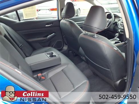 Certified 2025 Nissan Altima 2.5 SR image 11