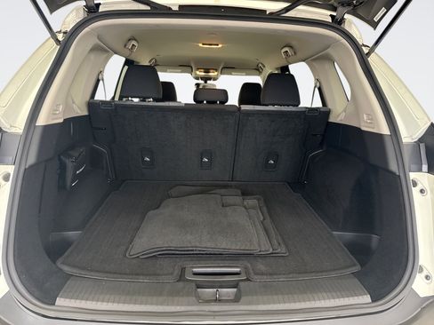 Used 2023 Nissan Rogue SV AWD/4WD image 23