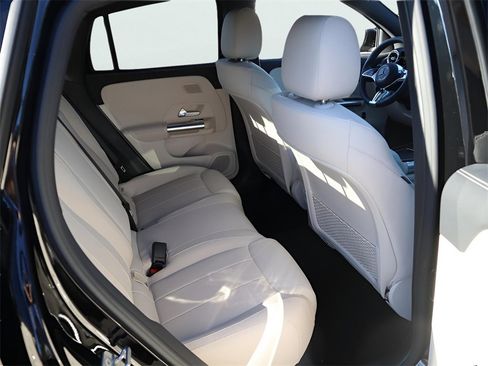 New 2026 Mercedes-Benz GLA 250 4MATIC image 19