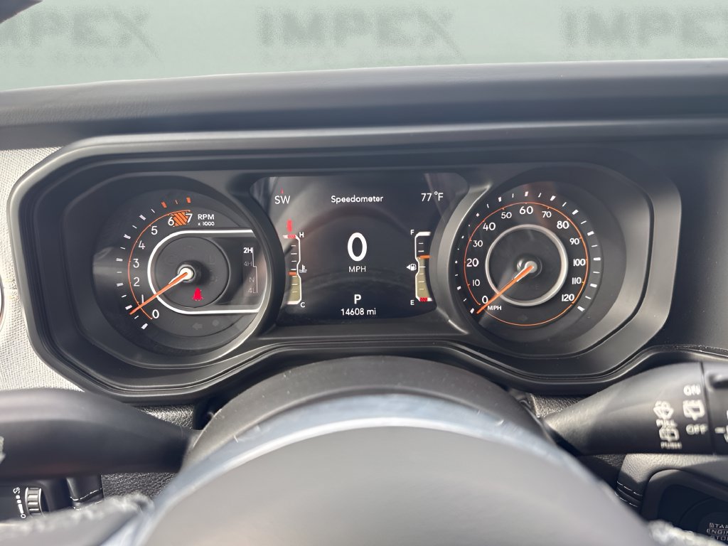 Used 2026 Jeep Wrangler Unlimited Sahara AWD/4WD image 21