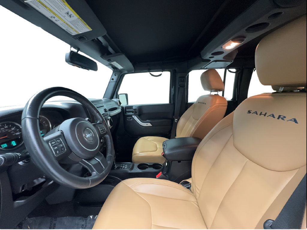 Used 2017 Jeep Wrangler Unlimited Sahara w/ Max Tow Package AWD/4WD image 21