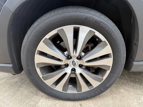 Used 2019 Subaru Ascent Limited image 49