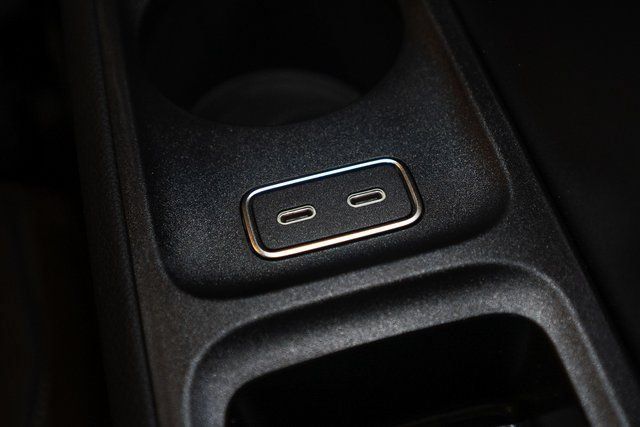 Certified 2026 Mercedes-Benz GLS 450 4MATIC image 35