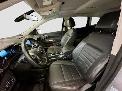 Used 2014 Ford Escape Titanium w/ Equipment Group 401A AWD/4WD image 13