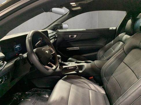 New 2026 Ford Mustang GT Premium w/ GT Performance Package RWD image 5