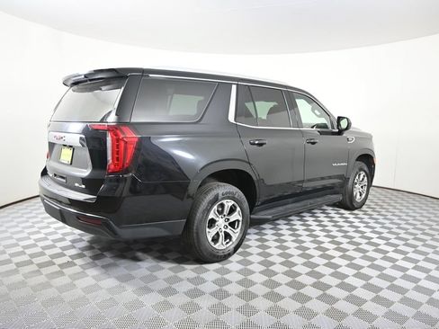 Used 2022 GMC Yukon SLE AWD/4WD image 6