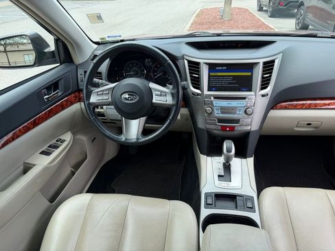 Used 2011 Subaru Outback 3.6R Limited AWD/4WD image 20