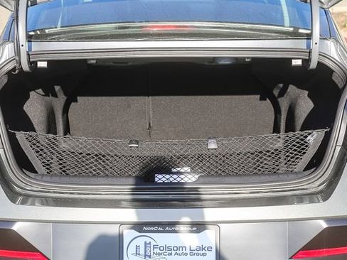 New 2026 Hyundai Elantra Limited FWD image 30
