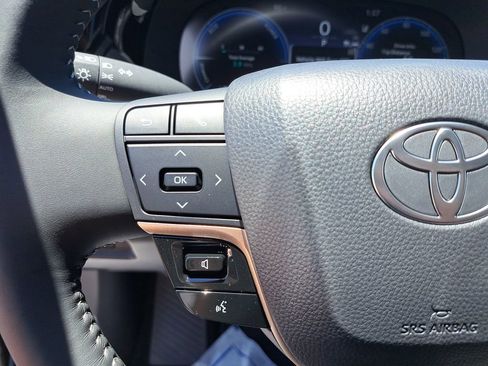 New 2026 Toyota Crown XLE image 19