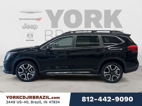 Used 2023 Subaru Ascent Limited AWD/4WD image 2