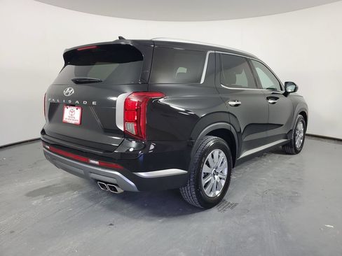 Used 2025 Hyundai Palisade SEL FWD image 5