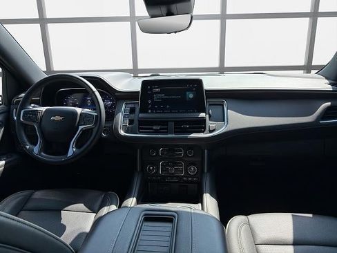 Used 2023 Chevrolet Tahoe Premier AWD/4WD image 19