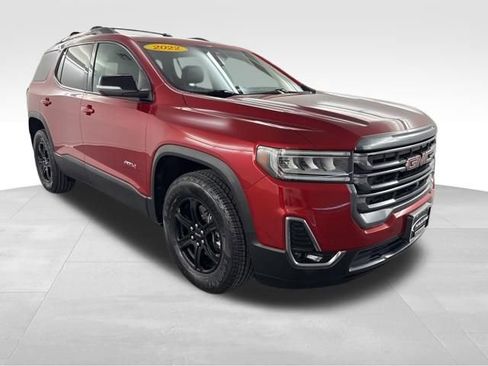 Used 2022 GMC Acadia AT4 w/ Technology Package AWD/4WD image 3