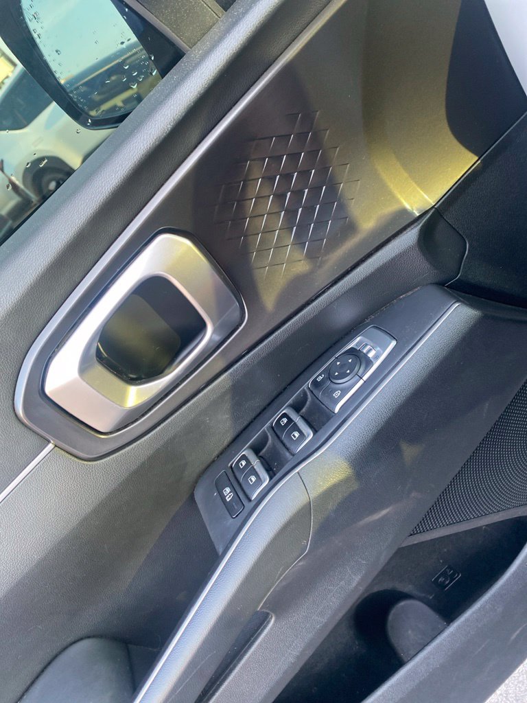 Used 2021 Kia Sorento S w/ Panoramic Sunroof Package AWD/4WD image 12