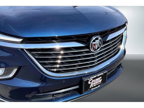 Used 2023 Buick Enclave Premium w/ LPO, Touring Package AWD/4WD image 33