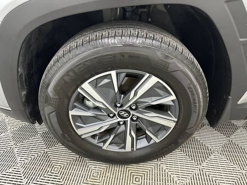 Used 2024 Hyundai Tucson Blue AWD/4WD image 12