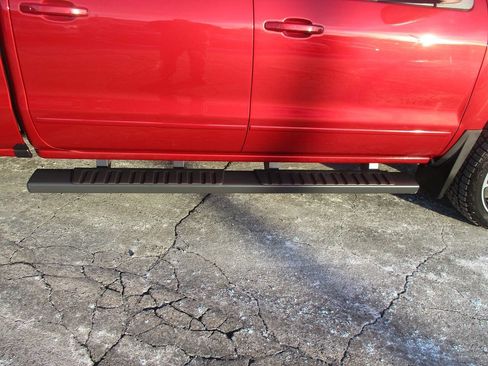 Used 2018 Chevrolet Silverado 1500 LT w/ All Star Edition image 6