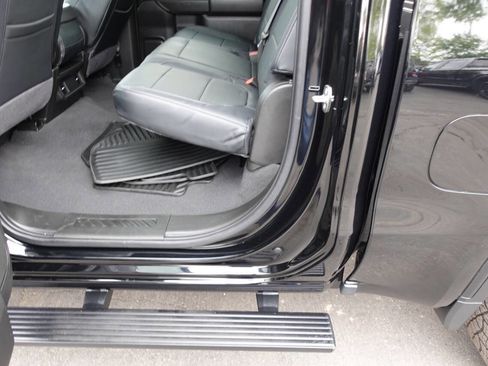 Used 2024 GMC Sierra 1500 Pro w/ Pro Value Package AWD/4WD image 19