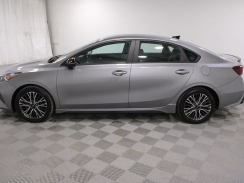 Used 2024 Kia Forte GT-Line image 30