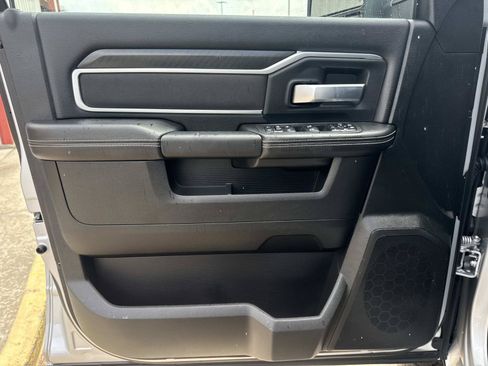 Used 2026 RAM 2500 Big Horn AWD/4WD image 18