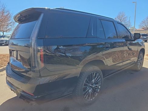 Certified 2026 Cadillac Escalade V w/ LPO, ONYX Package image 6