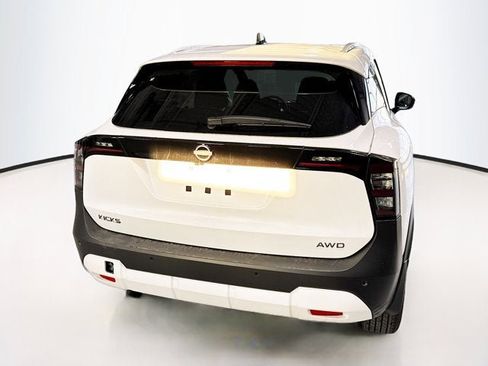 New 2026 Nissan Kicks SV w/ Cold Weather Package image 6