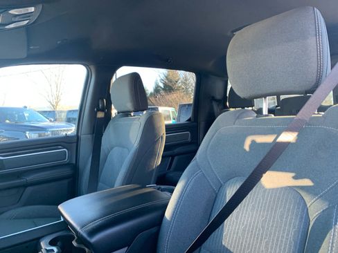Used 2021 RAM 1500 Big Horn image 12