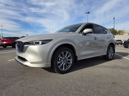 New 2025 MAZDA CX-5 AWD 2.5 S w/ Premium Plus Pkg image 2