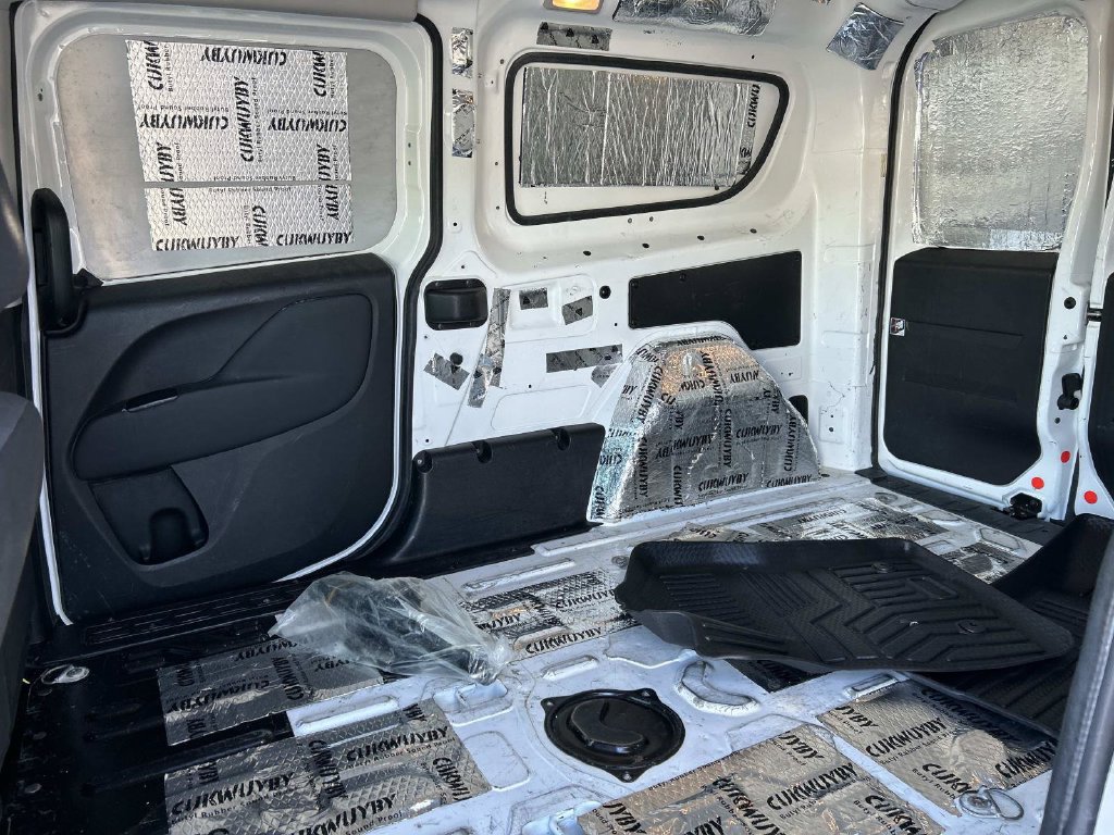Used 2022 RAM ProMaster City Tradesman FWD image 13