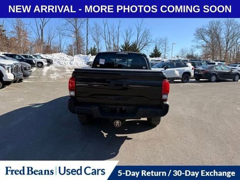 Used 2021 Toyota Tacoma SR5 image 4