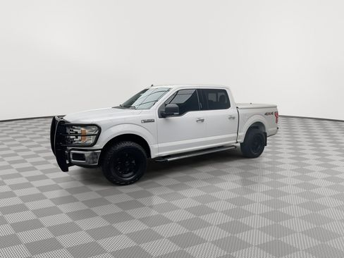 Used 2020 Ford F150 XLT w/ Equipment Group 302A Luxury AWD/4WD image 38