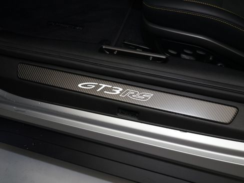 Used 2025 Porsche 911 GT3 RS RWD image 29