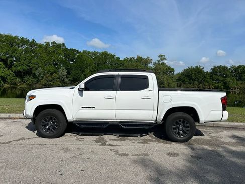 Used 2023 Toyota Tacoma SR5 image 2