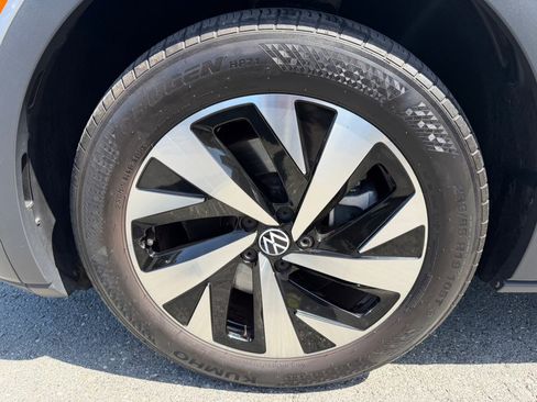 Used 2023 Volkswagen ID.4 Pro AWD/4WD image 52