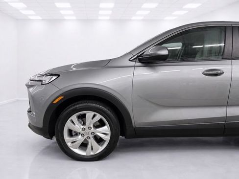 Used 2024 Buick Encore GX Preferred FWD image 6