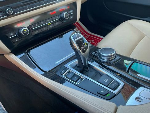 Used 2016 BMW 528i Sedan image 33