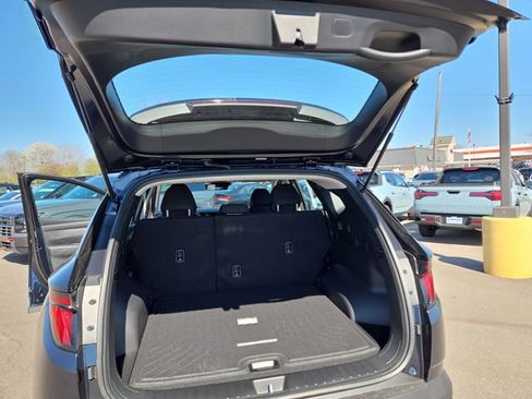 New 2026 Hyundai Tucson Blue SE AWD/4WD image 28
