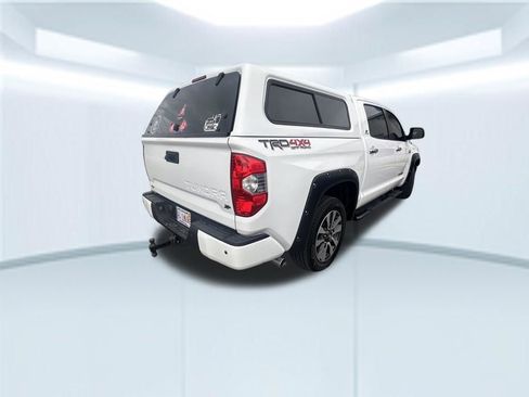 Used 2016 Toyota Tundra Limited w/ Limited Premium Package AWD/4WD image 11