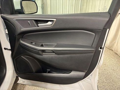 Used 2022 Ford Edge SEL image 22