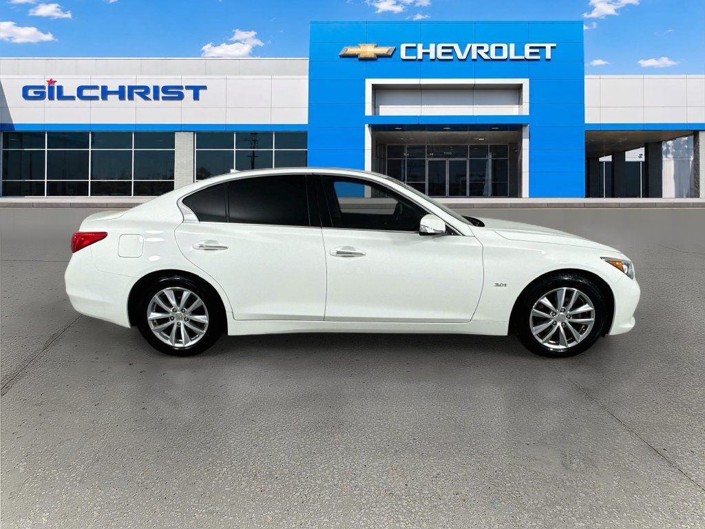 Used 2017 INFINITI Q50 3.0t Premium RWD image 8