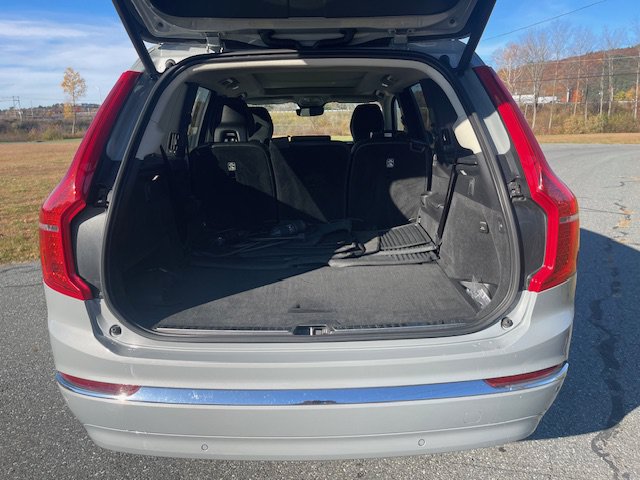 Used 2024 Volvo XC90 T8 Plus AWD/4WD image 10