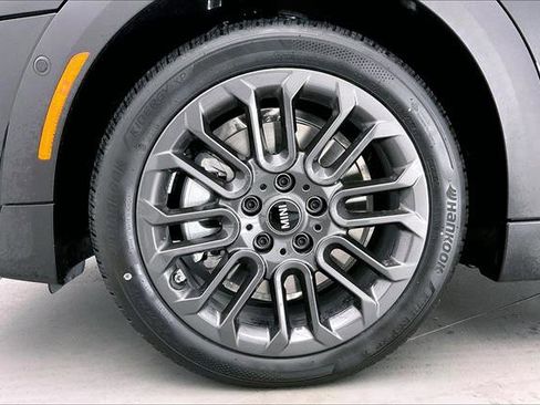 Used 2025 MINI Cooper S image 9