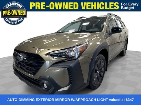 Used 2025 Subaru Outback Onyx Edition AWD/4WD image 1