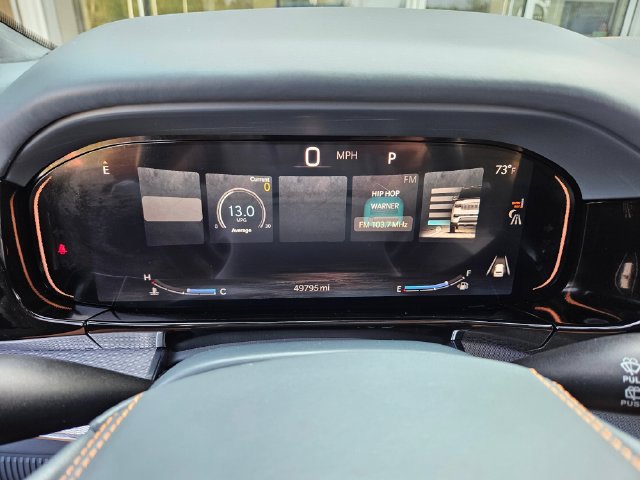 Used 2022 Jeep Grand Wagoneer Series III w/ Rear Seat Video Group 1 AWD/4WD image 21