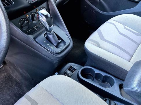 Used 2016 Ford Transit Connect XLT image 16