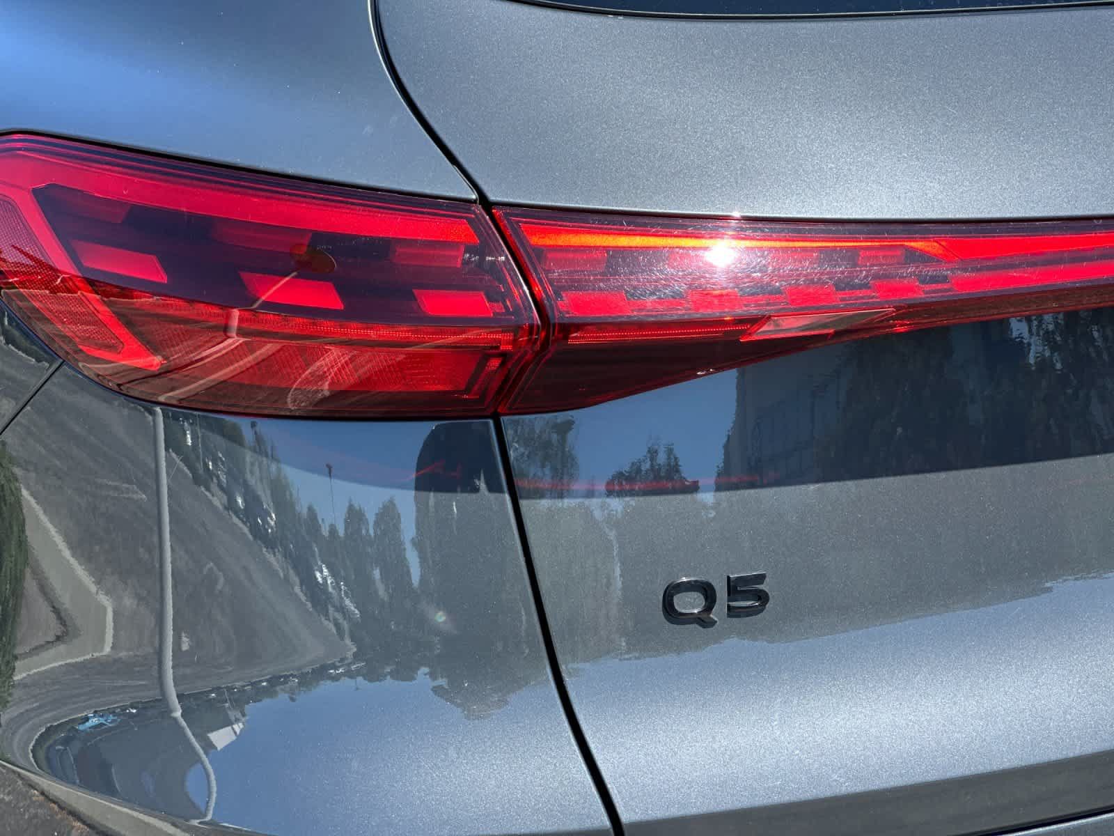 Used 2025 Audi Q5 Premium w/ Premium Plus AWD/4WD image 29