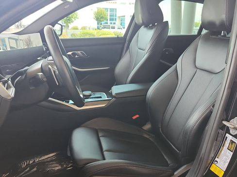 Used 2023 BMW 330i Sedan w/ Driving Assistance Package RWD image 15