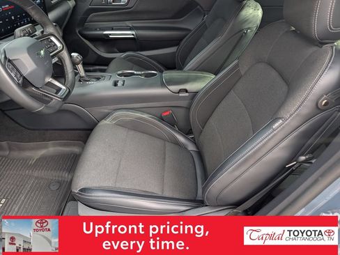 Used 2024 Ford Mustang Coupe RWD image 12