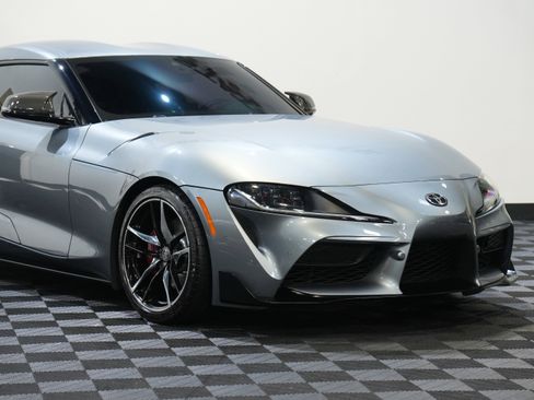Used 2021 Toyota Supra Premium w/ Driver Assist Package image 9