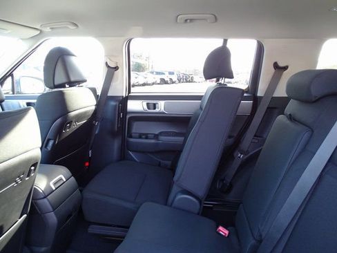 New 2026 Hyundai Santa Fe SE image 10